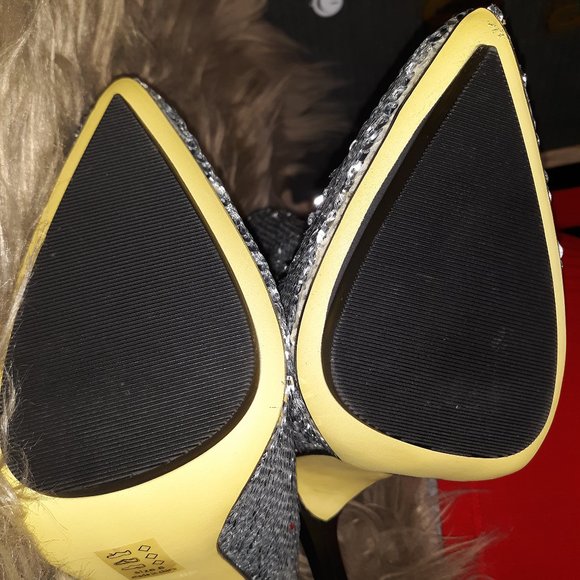 ((NEW )) (( Listing # 53 )) Michael Antanio - Picture 8 of 9